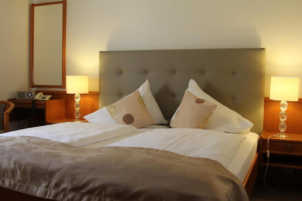 Seehotel Paulitsch Velden am Worthersee Bagian luar foto
