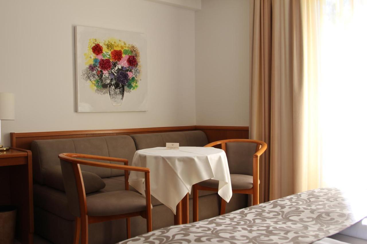 Seehotel Paulitsch Velden am Worthersee Bagian luar foto